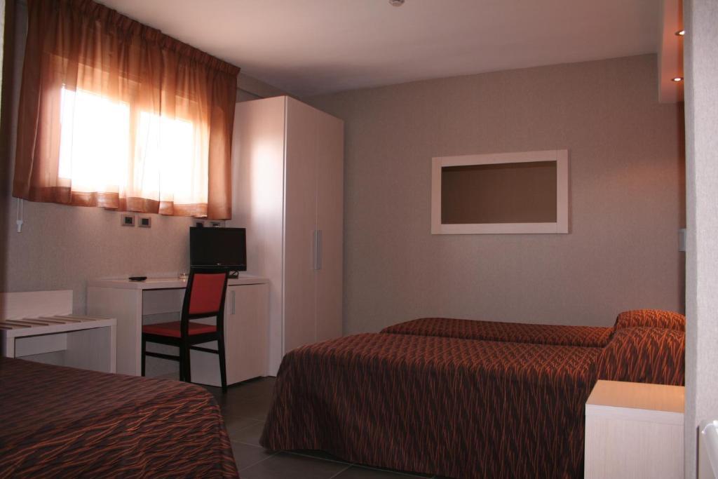 Hotel Cavour Rieti Room photo